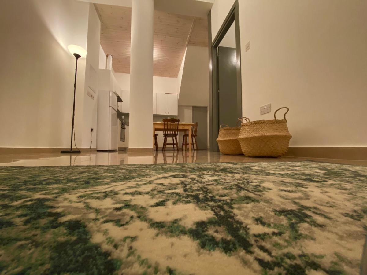 Central Suites Perikleous 53 Down Town Nicosia By Platform 357 Екстер'єр фото