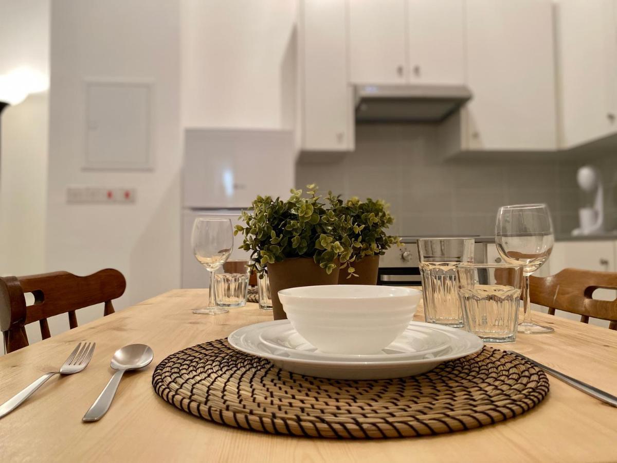 Central Suites Perikleous 53 Down Town Nicosia By Platform 357 Екстер'єр фото