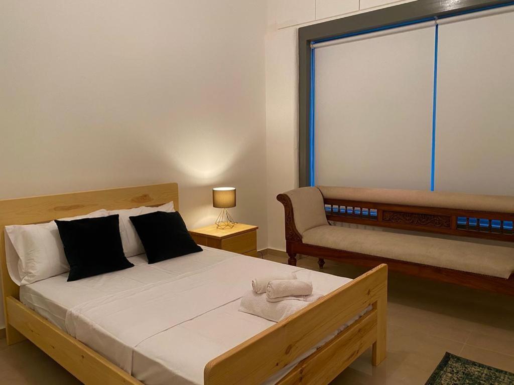 Central Suites Perikleous 53 Down Town Nicosia By Platform 357 Екстер'єр фото